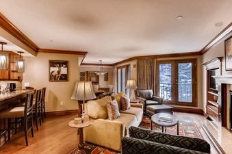 13-Park-Hyatt-Residences-3052