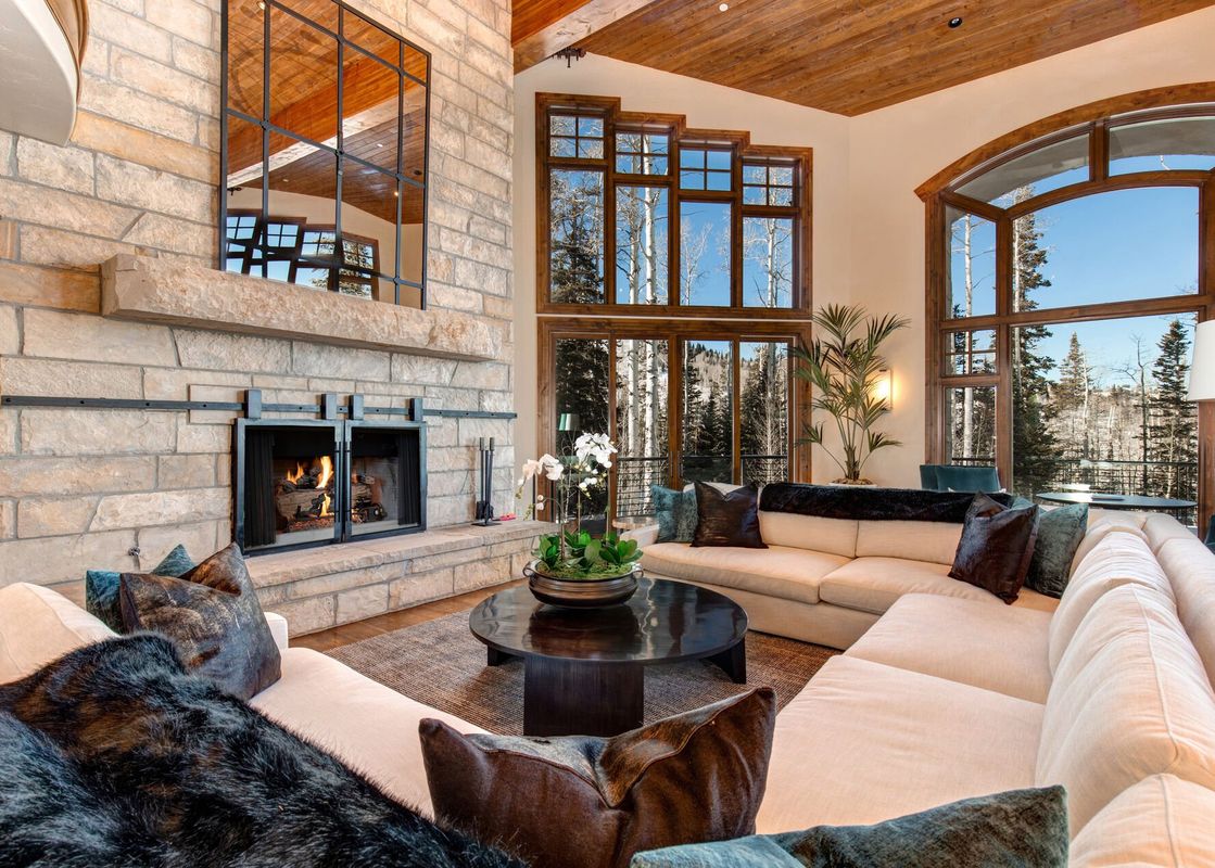 17 Enourmous Upper Living Room with three seperate sitting areas