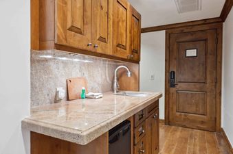 The Aspen 40A