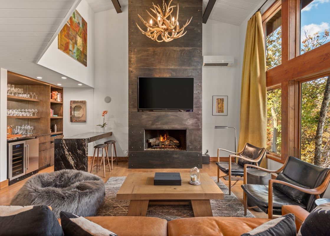 01 Shadow Mountain Luxury Townhome
