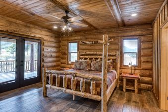 14 Railway River Retreat