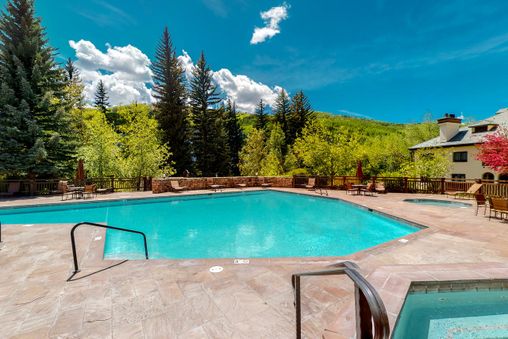Outdoor Community Pool
