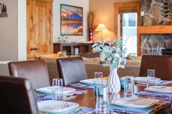 A dining table set for dinner at Rendezvous D3.
