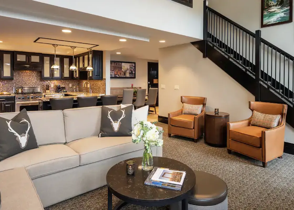 01 Living Room