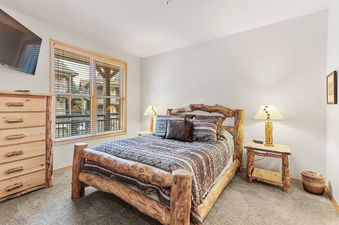 Corral 205E