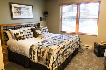 Bear Creek Lodge 301AB