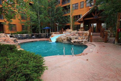 Outdoor Community Pool