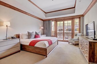 Ritz Carlton Vail 207