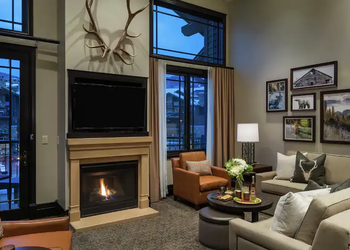 01 Living Room