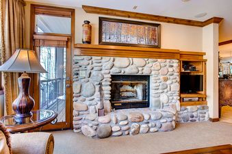 7-Lodge-208