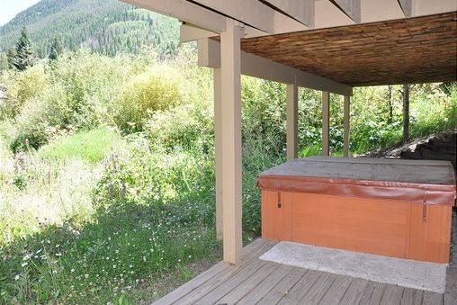 Outdoor Private Hot Tub