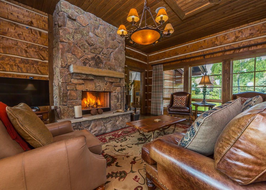 02 Spanish Peaks Settlement Cabin