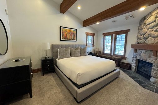 Multiple Fireplaces