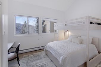 12 Woodrun V Residence 23