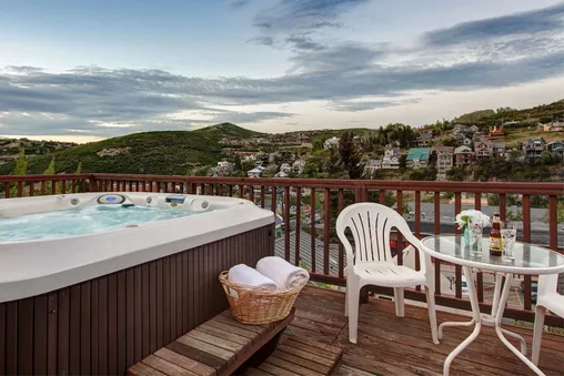 Private Hot Tub