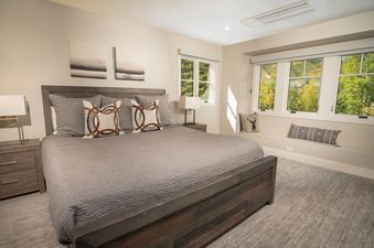 Highlands Ridge Haven