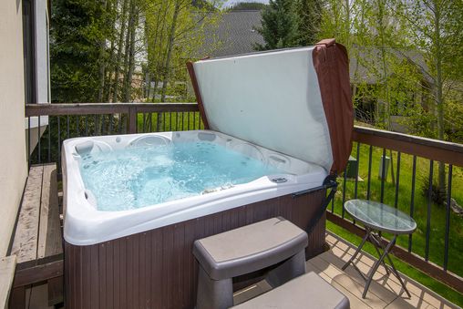 Private Hot Tub
