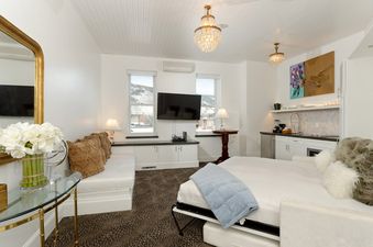 Premier Lodge Room 310