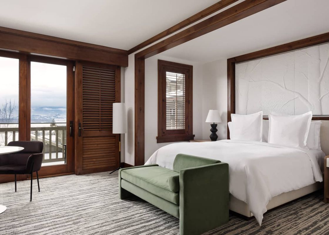 Four Seasons Valley Side Room