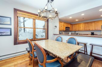 Bear Creek Lodge 112