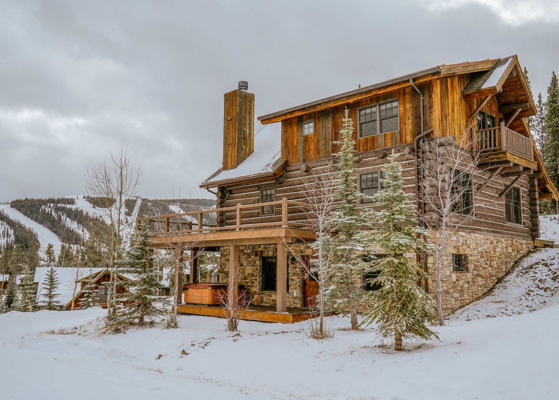 01 Powder Ridge Cabins