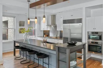 04 Slopeside Residence W202
