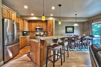Canyon Crossing 23