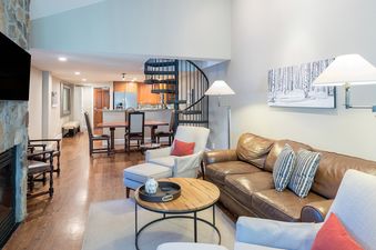 River Club 307