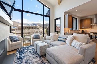 Riverfront-Lodge-403-2219 1