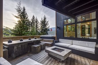 04 Snowridge Views