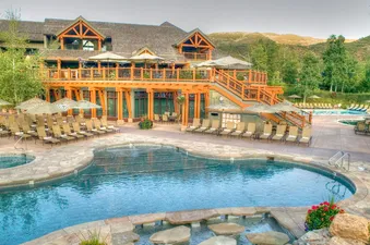 Villas at Snowmass Club Pool