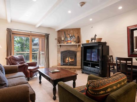 Lodge at Lionshead 150B