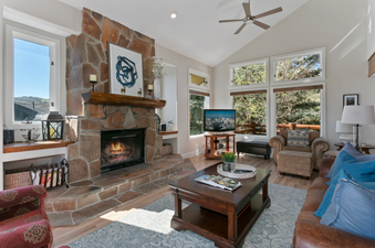 3220 Solamere Drive