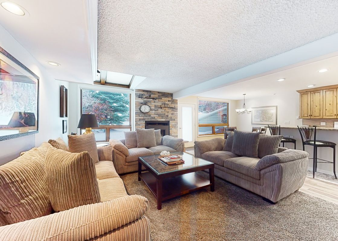 01 Rocky Mountain Retreat