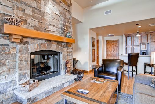 Fireplace in Living room