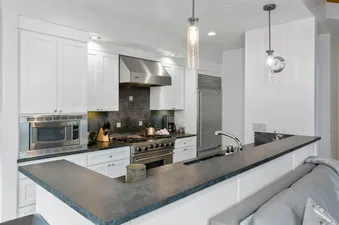 03 Cascades Residence A10
