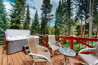 11 Golden Crown Cabin