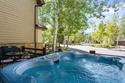 Private Hot Tub