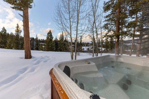 Private Hot Tub