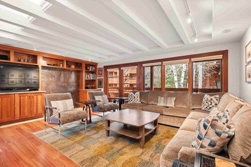 Multiple Fireplace