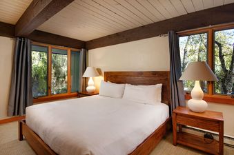Chateau Roaring Fork Unit 3