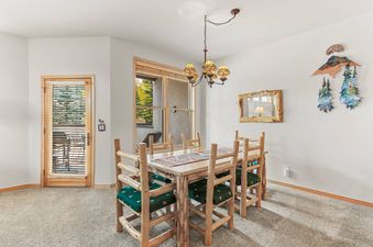 Corral 205E