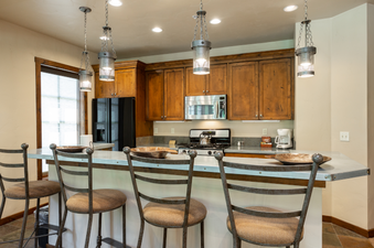 Silver Baron 3 Bedroom Condo with Spa