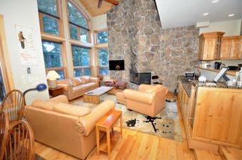 07 Streamside 4444