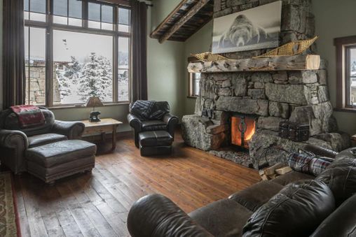 Multiple Fireplaces