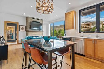 Riverfront Lodge 203