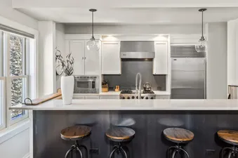 03 Cascades Residence A12