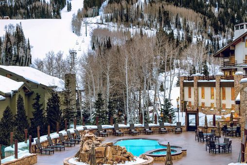 Outdoor Community Pool