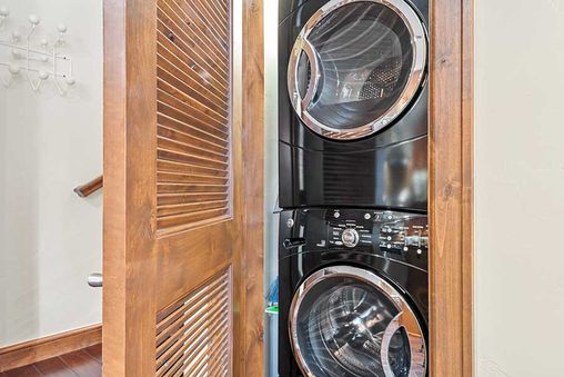 In-residence Washer and Dryer