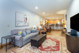 Bear Creek Lodge 101